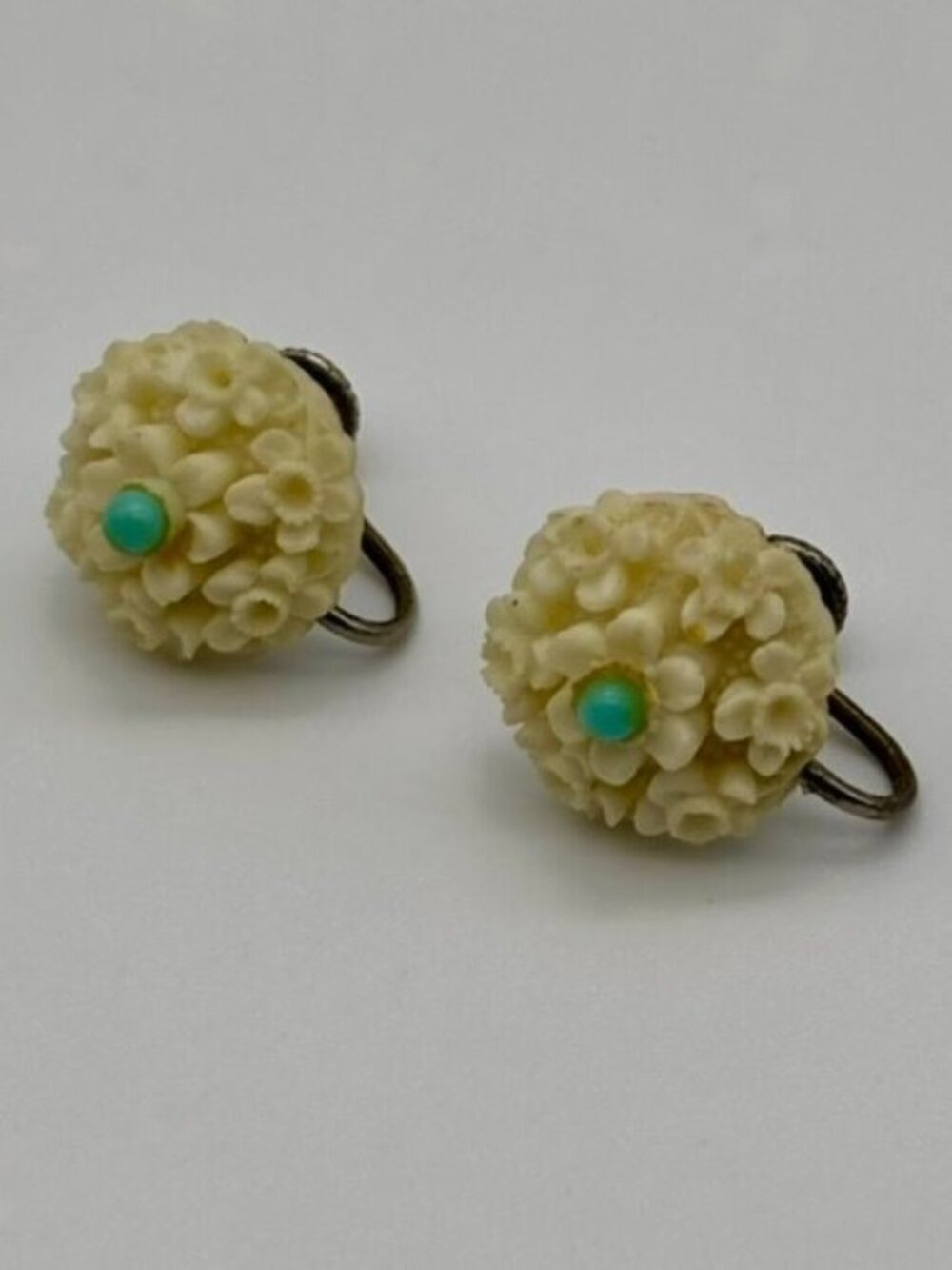 Vintage Earrings Carved Lucite/Resin Flowers Faux Turquoise Screw-Back, Unsigned